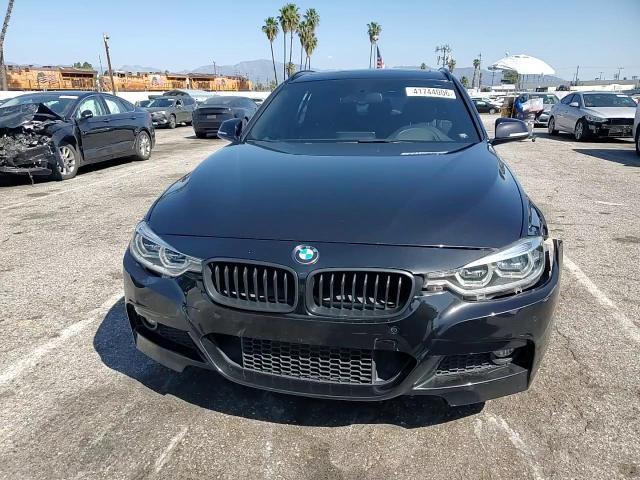 2017 BMW 330 Xi - zdjęcie 13