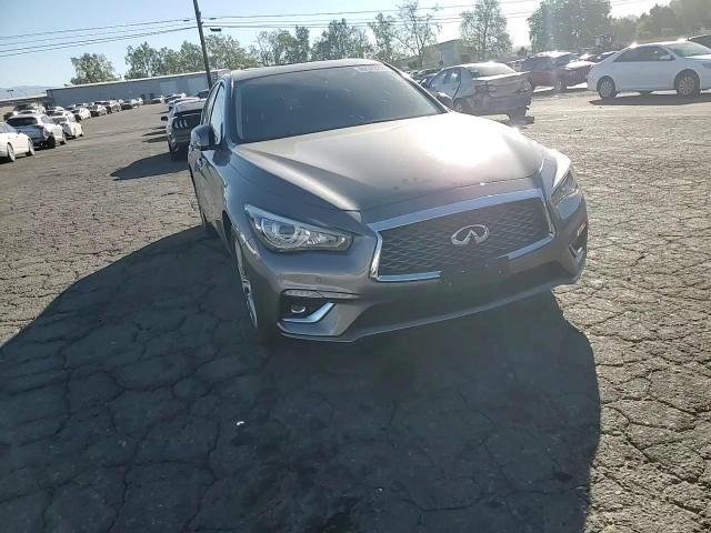 2022 Infiniti Q50 Luxe - zdjęcie 13