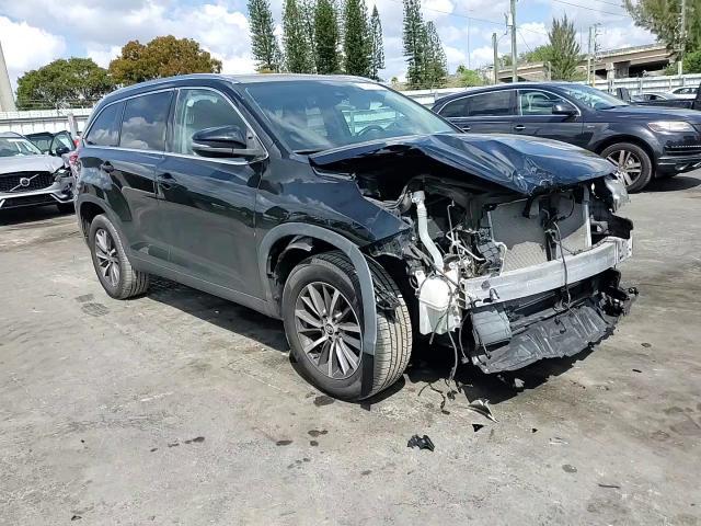 2019 Toyota Highlander Xle - zdjęcie 13