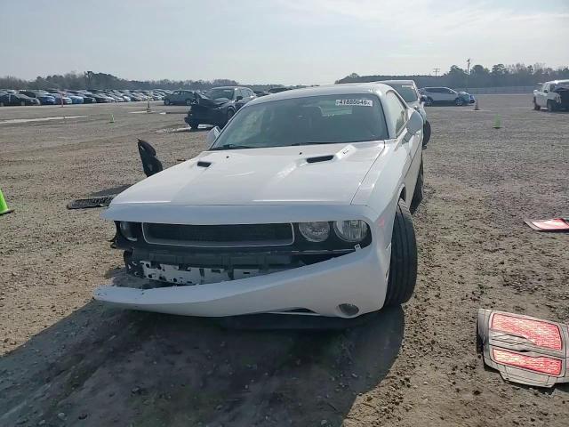 2014 Dodge Challenger R - zdjęcie 13