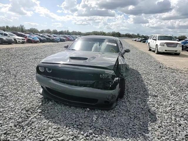 2019 Dodge Challenger R - zdjęcie 13