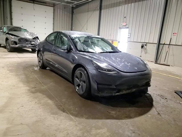 2023 Tesla Model 3 - zdjęcie 13