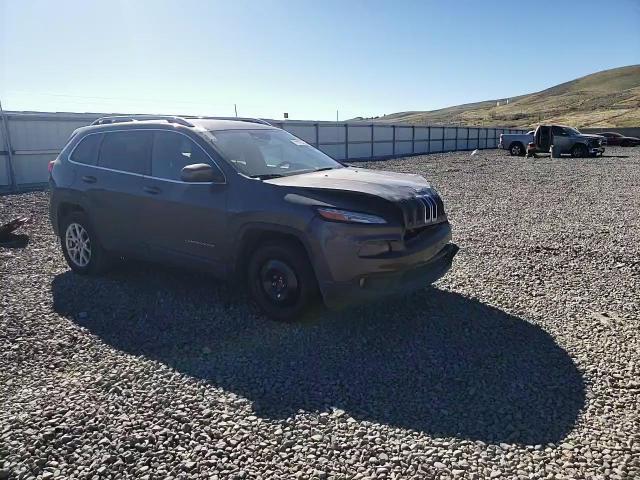 2016 Jeep Cherokee Latitude - zdjęcie 14