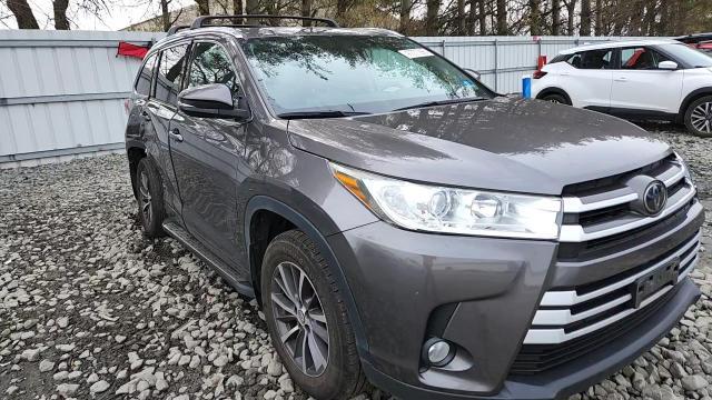 2018 Toyota Highlander Xle - zdjęcie 14