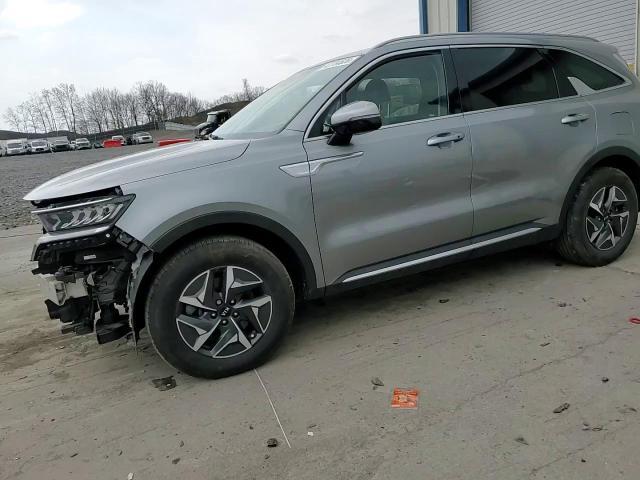 2021 Kia Sorento Hybrid S - zdjęcie 14