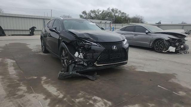 2021 Lexus Ux 200 - zdjęcie 14