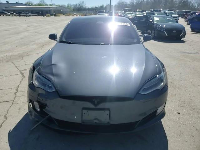 2017 Tesla Model S - zdjęcie 13