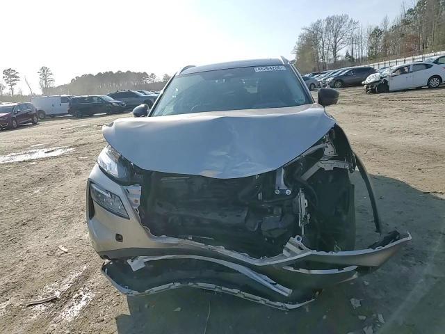 2021 Nissan Rogue Platinum - zdjęcie 15