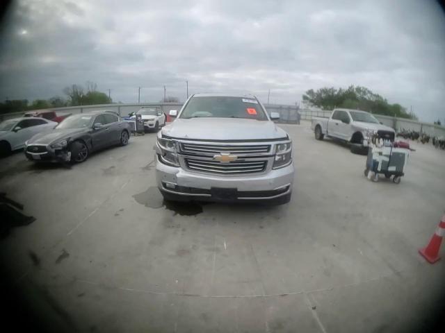 2017 Chevrolet Tahoe C1500 Premier - zdjęcie 14