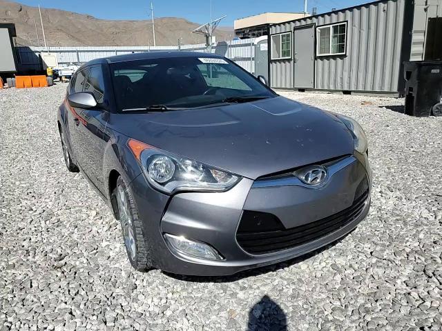 2016 Hyundai Veloster Base - zdjęcie 14