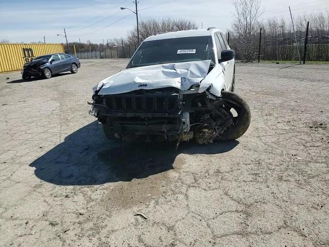 2021 Jeep Grand Cherokee L Laredo - zdjęcie 15