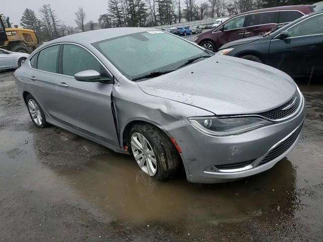 2015 Chrysler 200 Limited - zdjęcie 13