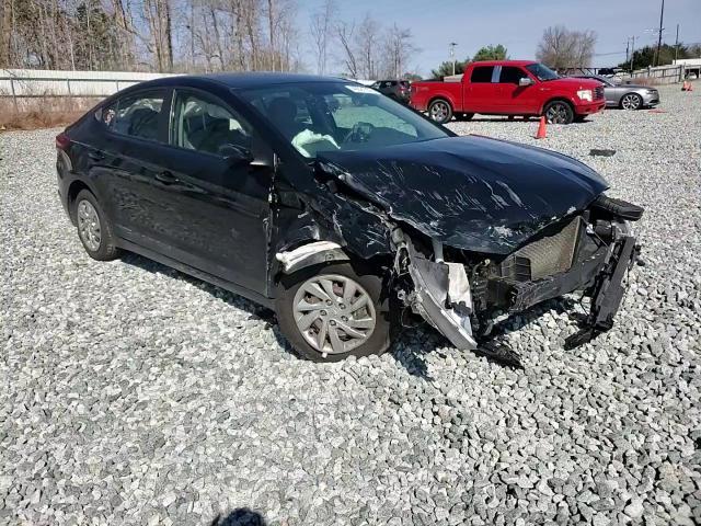 2019 Hyundai Elantra Se - zdjęcie 13