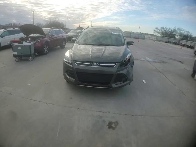 2016 Ford Escape Titanium - zdjęcie 14