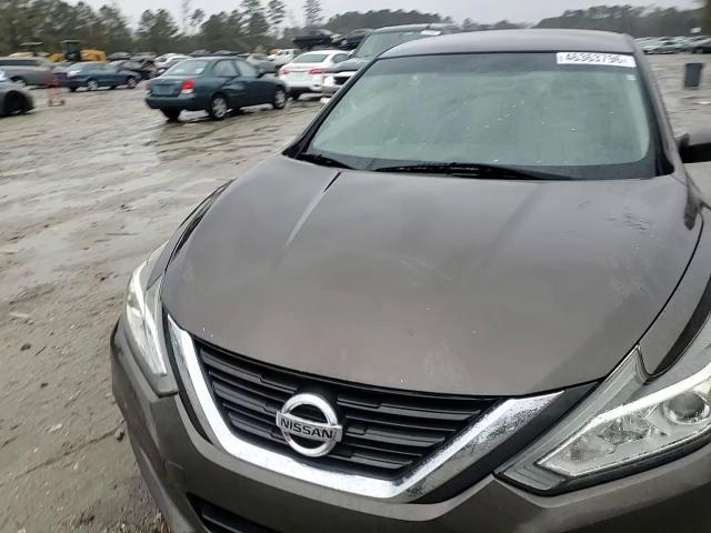 2016 Nissan Altima - zdjęcie 13