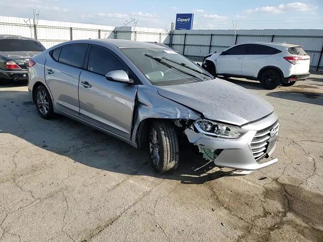 2017 Hyundai Elantra Se - zdjęcie 13