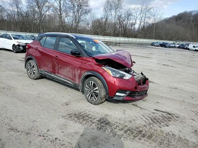 2020 Nissan Kicks Sr - zdjęcie 15