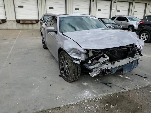 2017 Chrysler 300 S - zdjęcie 13