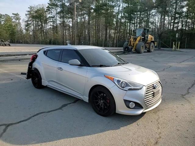 2016 Hyundai Veloster Turbo - zdjęcie 14