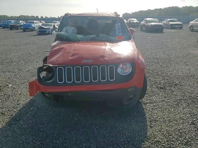 2018 Jeep Renegade Latitude - zdjęcie 15
