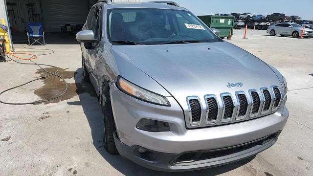 2015 Jeep Cherokee Latitude - zdjęcie 13