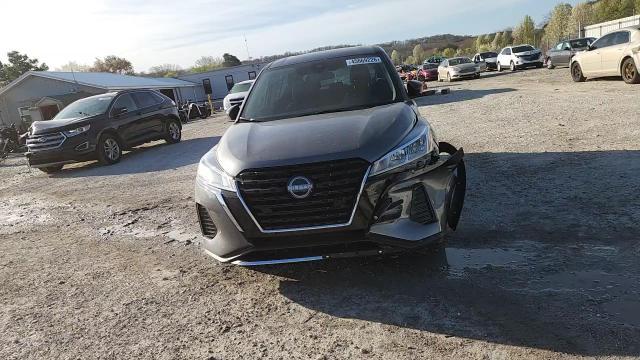 2024 Nissan Kicks S - zdjęcie 14