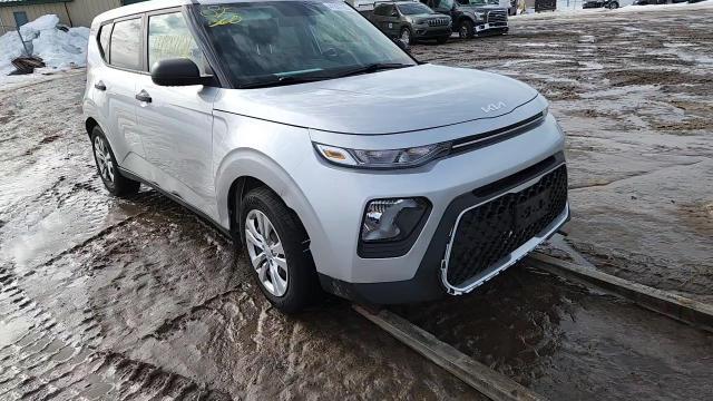 2021 Kia Soul Lx - zdjęcie 13