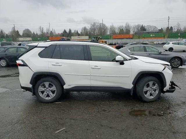 2025 Toyota Rav4 Hybrid Xle - zdjęcie 13
