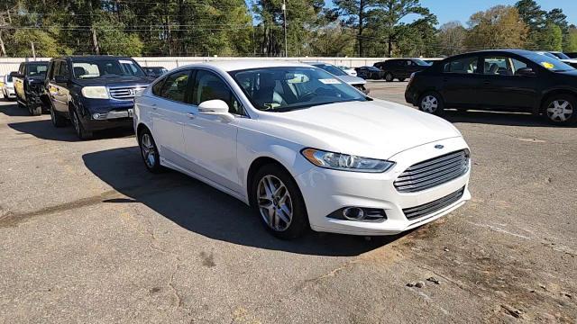 2014 Ford Fusion Se - zdjęcie 13