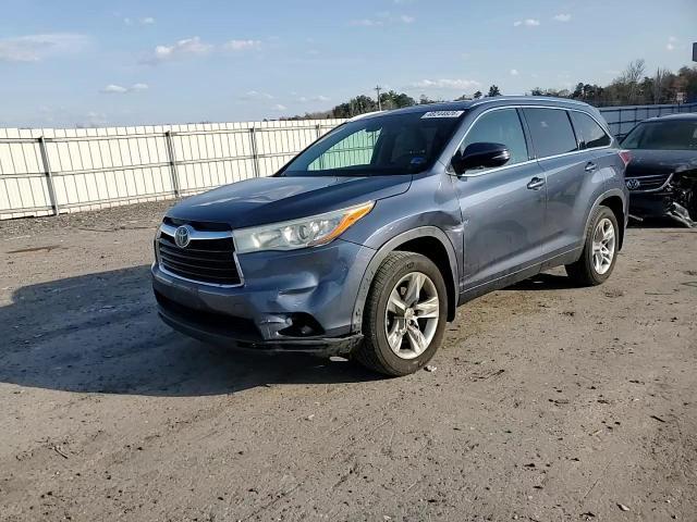 2015 Toyota Highlander Base - zdjęcie 14