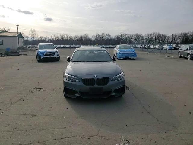 2017 BMW Motorrad M240I - zdjęcie 13