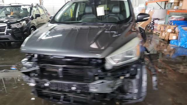 2017 Ford Escape Titanium - zdjęcie 15