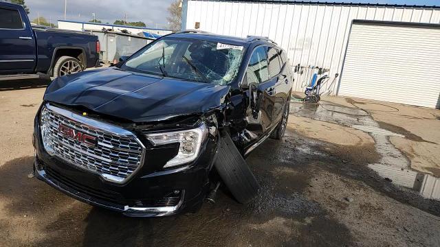 2022 GMC Terrain Denali - zdjęcie 14