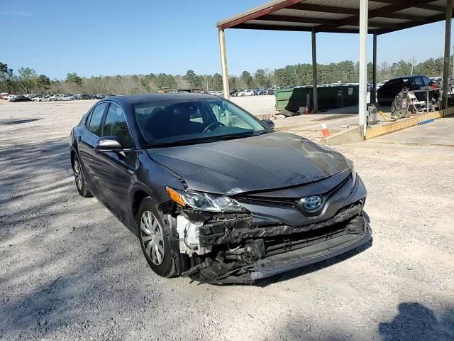 2019 Toyota Camry Hybrid Le - zdjęcie 13