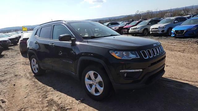 2020 Jeep Compass Latitude - zdjęcie 14