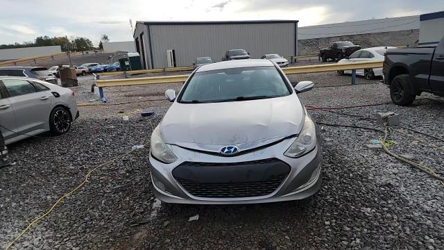 2013 Hyundai Sonata Hybrid Base - zdjęcie 13