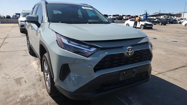 2023 Toyota Rav4 Xle - zdjęcie 14
