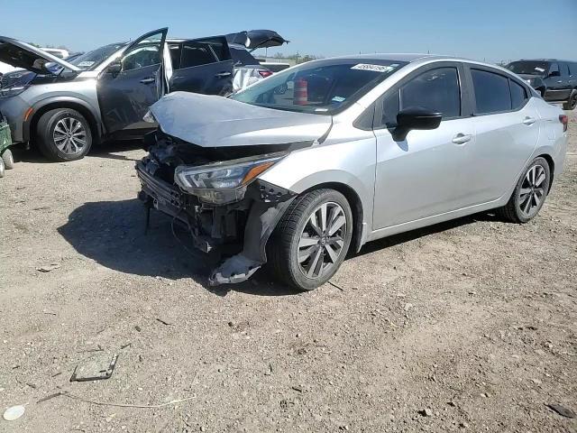 2020 Nissan Versa Sr - zdjęcie 13