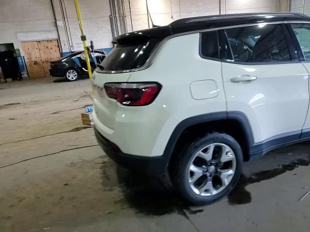 2018 Jeep Compass Limited - zdjęcie 14