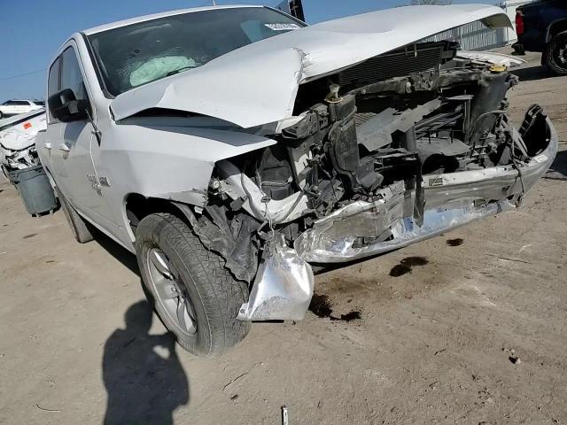 2019 Ram 1500 Classic Slt - zdjęcie 11