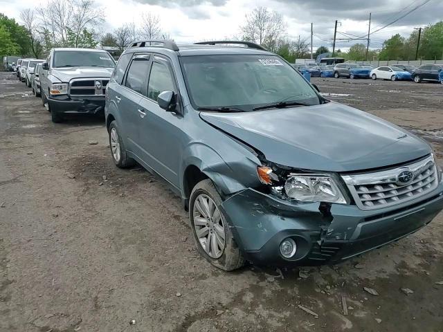 2013 Subaru Forester 2.5X Premium - zdjęcie 14