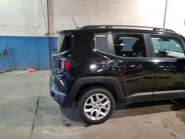 2017 Jeep Renegade Latitude - zdjęcie 14