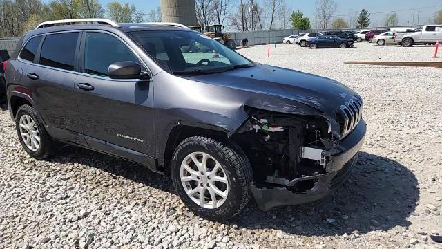 2016 Jeep Cherokee Latitude - zdjęcie 15