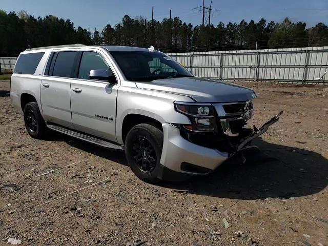 2019 Chevrolet Suburban K1500 Lt - zdjęcie 14