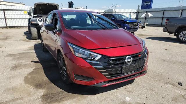 2025 Nissan Versa Sr - zdjęcie 13