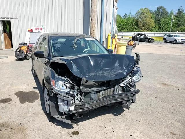 2019 Nissan Sentra S - zdjęcie 14