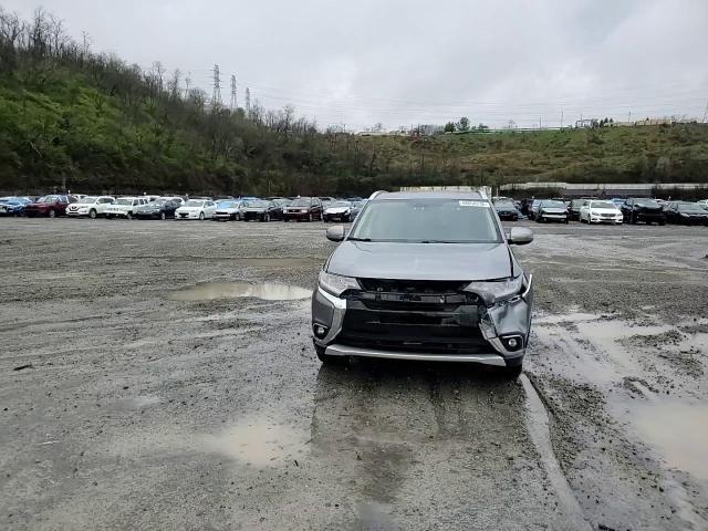 2016 Mitsubishi Outlander Gt - zdjęcie 14