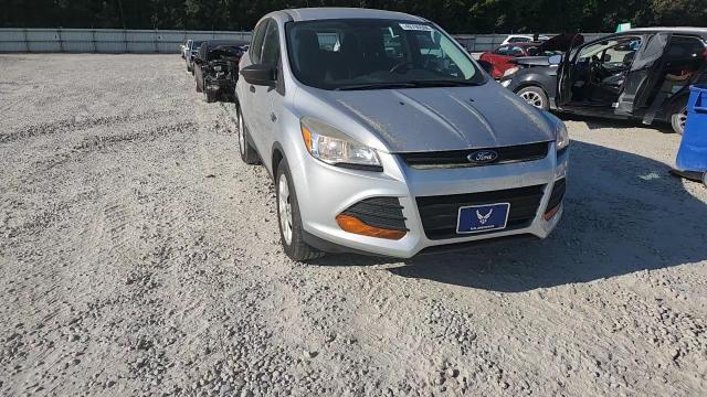 2014 Ford Escape S - zdjęcie 14