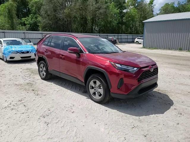 2025 Toyota Rav4 Xle - zdjęcie 15
