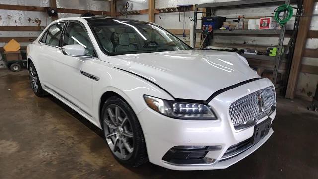 2017 Lincoln Continental Black Label - zdjęcie 13